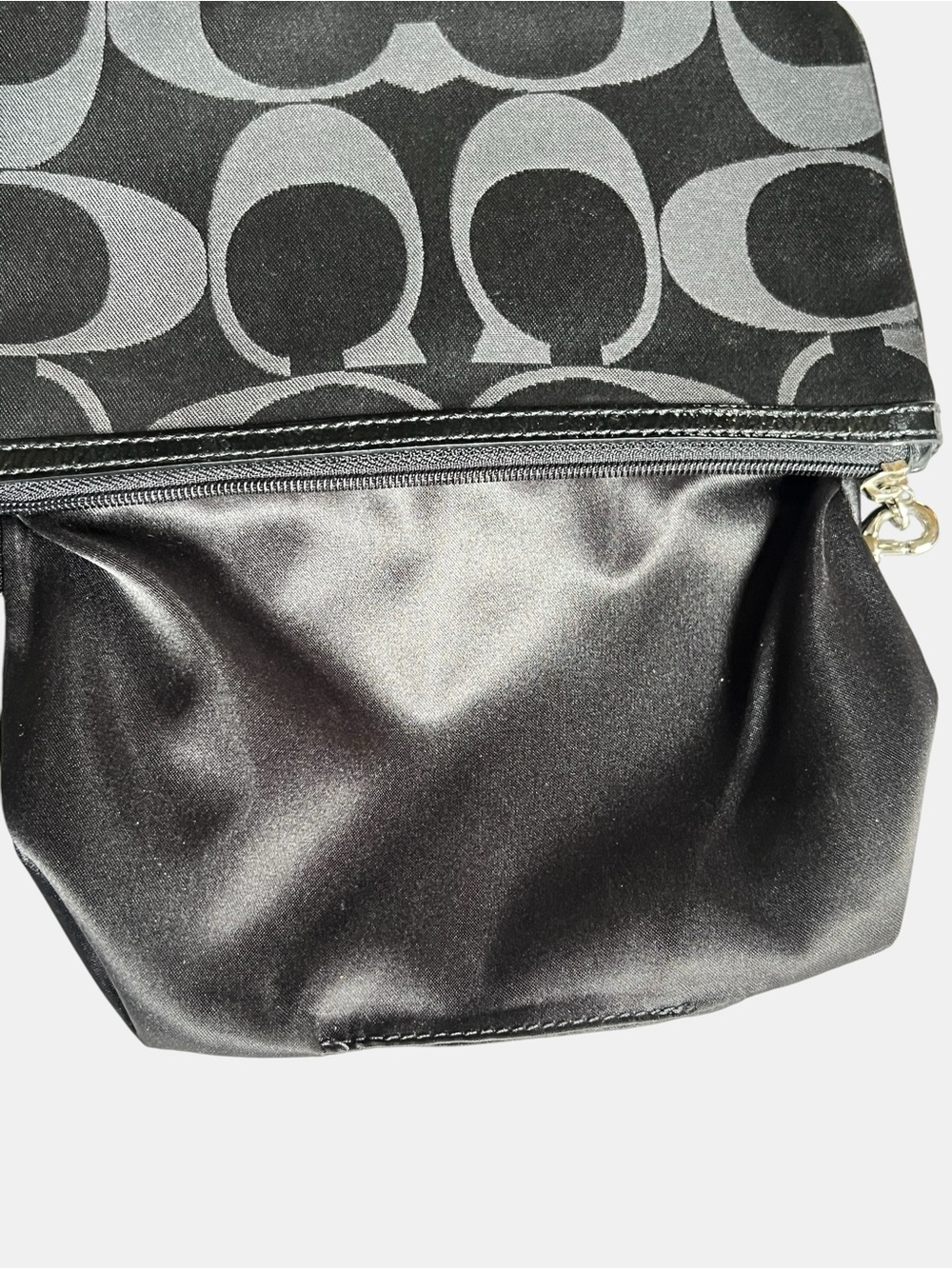 Coach Black Signature Wristlet with 3D Black and Silver Flower Appliqué Y2K - Picture 11 of 13